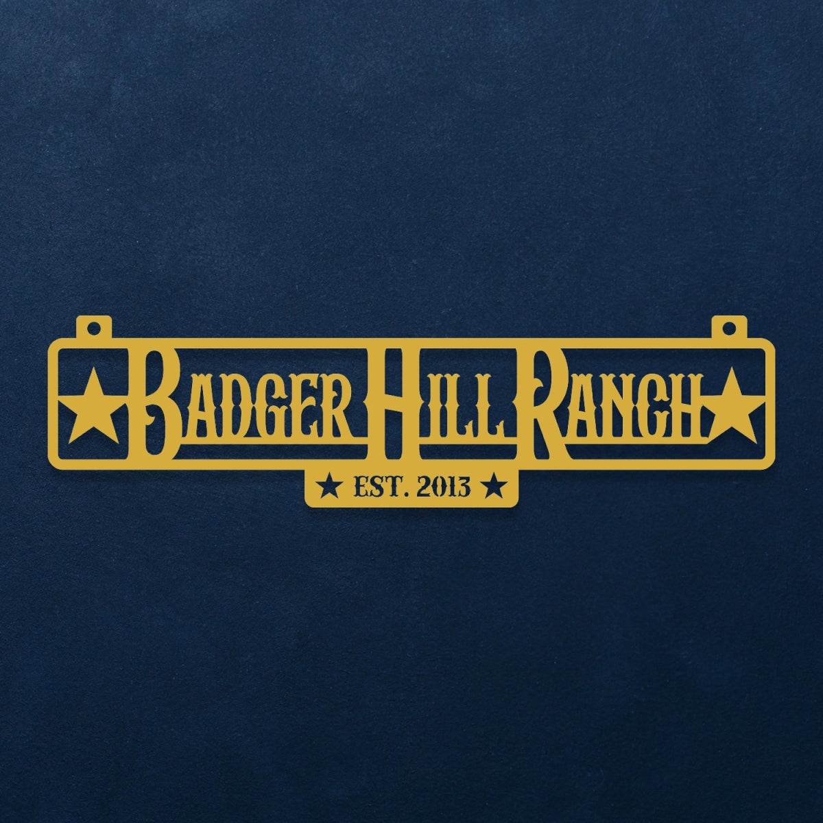 Custom Hanging Ranch Sign - Personalized Metal Outdoor Entrance Plaque with Chains - BrossHome Metal Wall Art