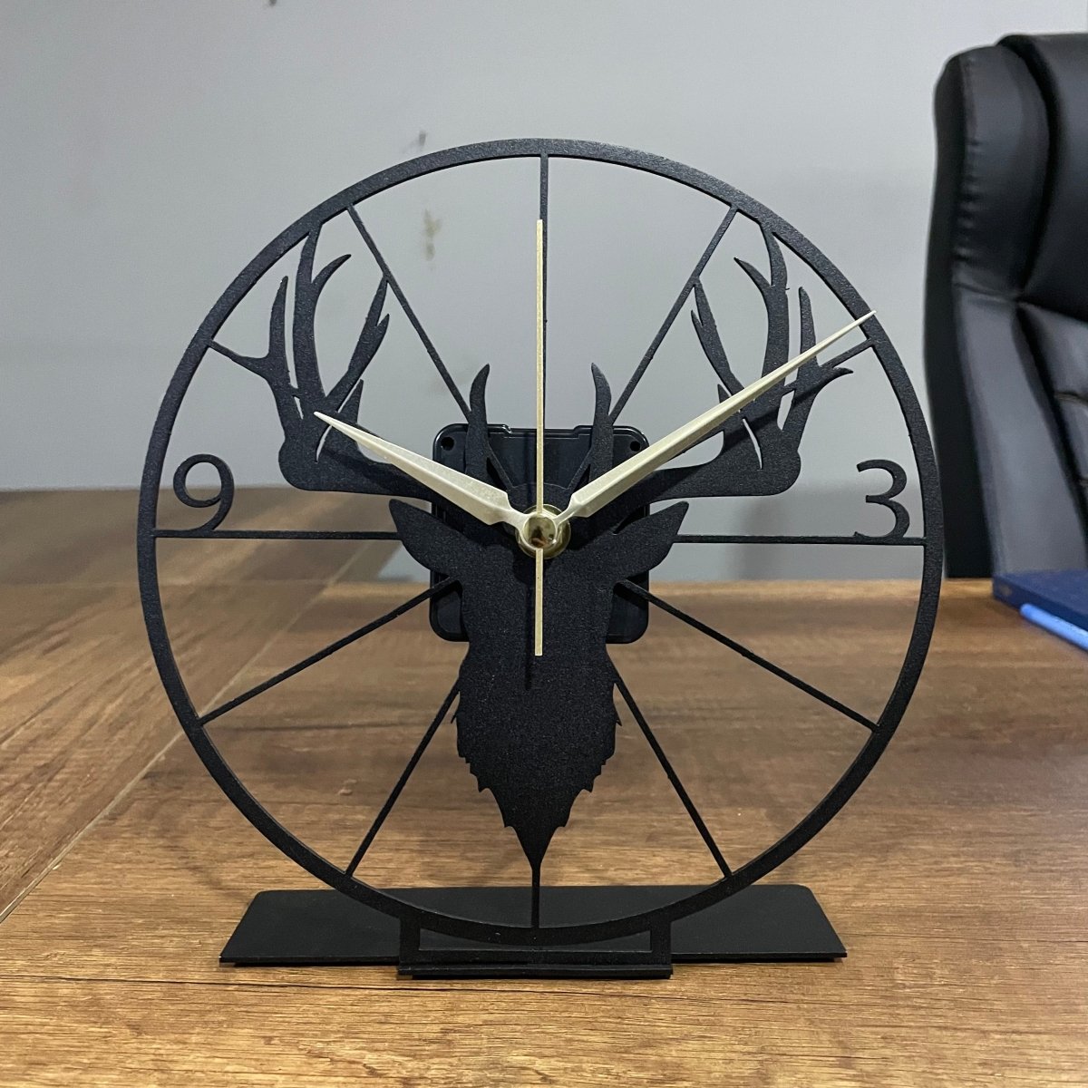 Deer Pattern Modern Black Tabletop Clock - BrossHome Metal Wall Art