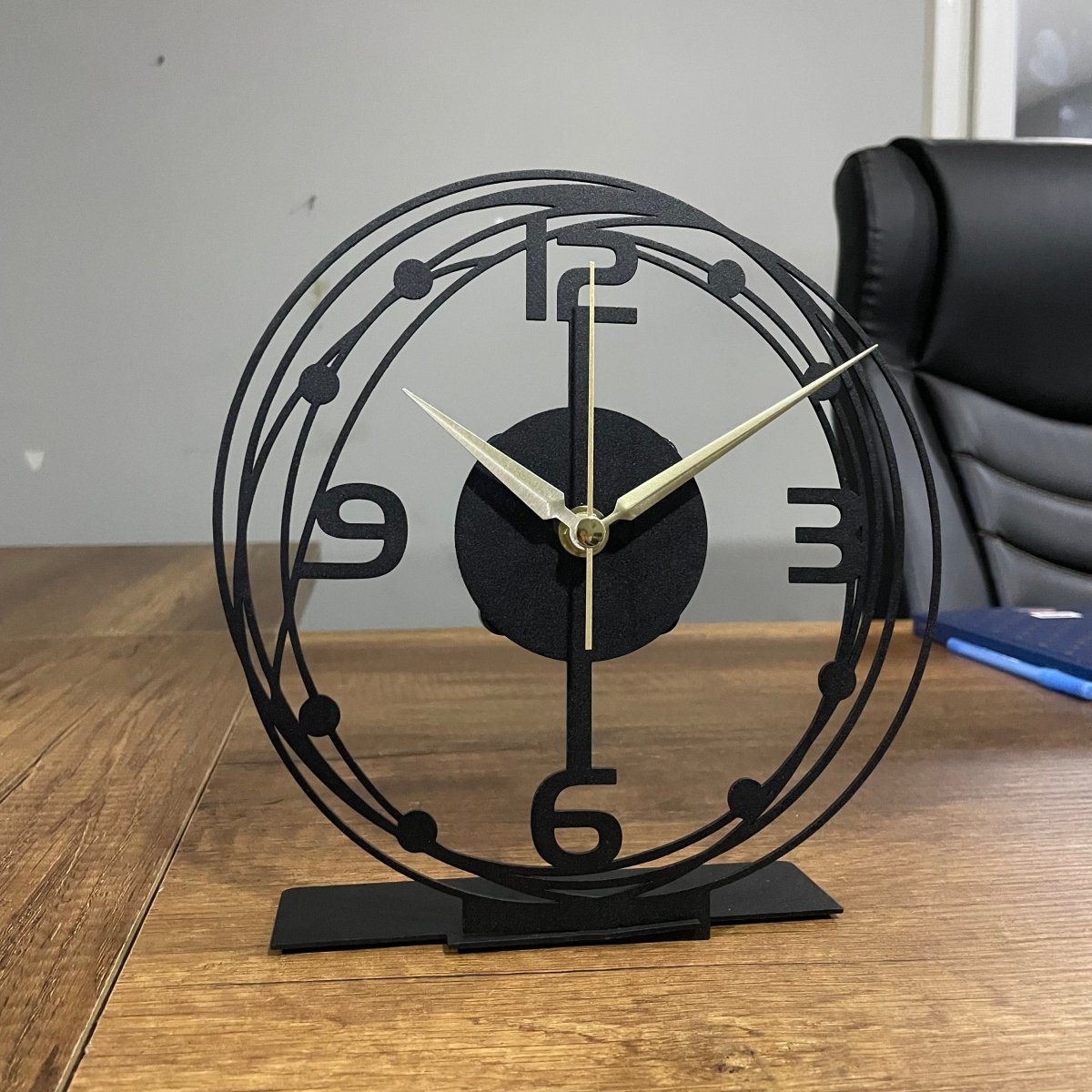 Large Modern Black Table Clock - With Large Hour Hands - BrossHome Metal Wall Art