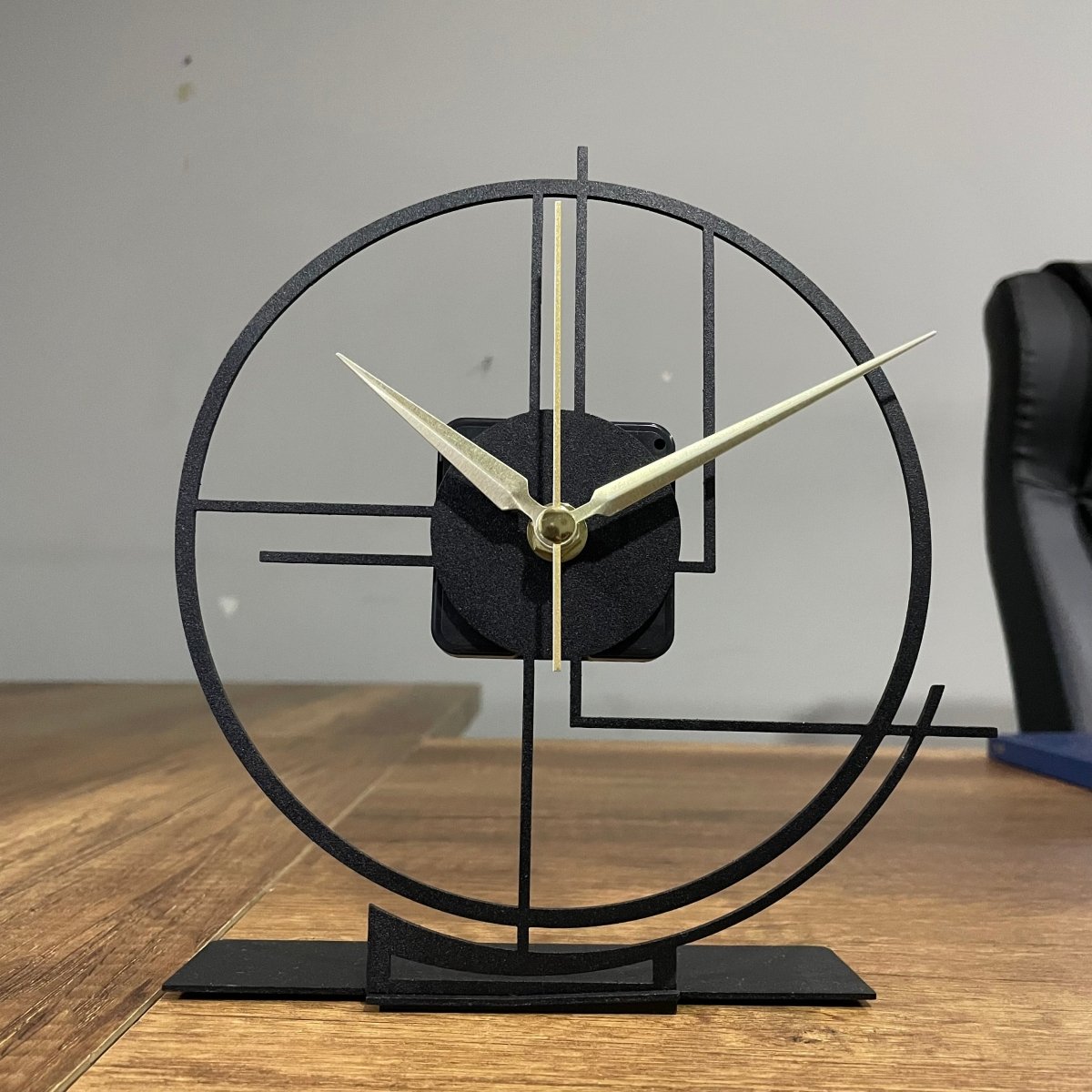 Modern Geometric Tabletop Clock With Minimalist Design - BrossHome Metal Wall Art