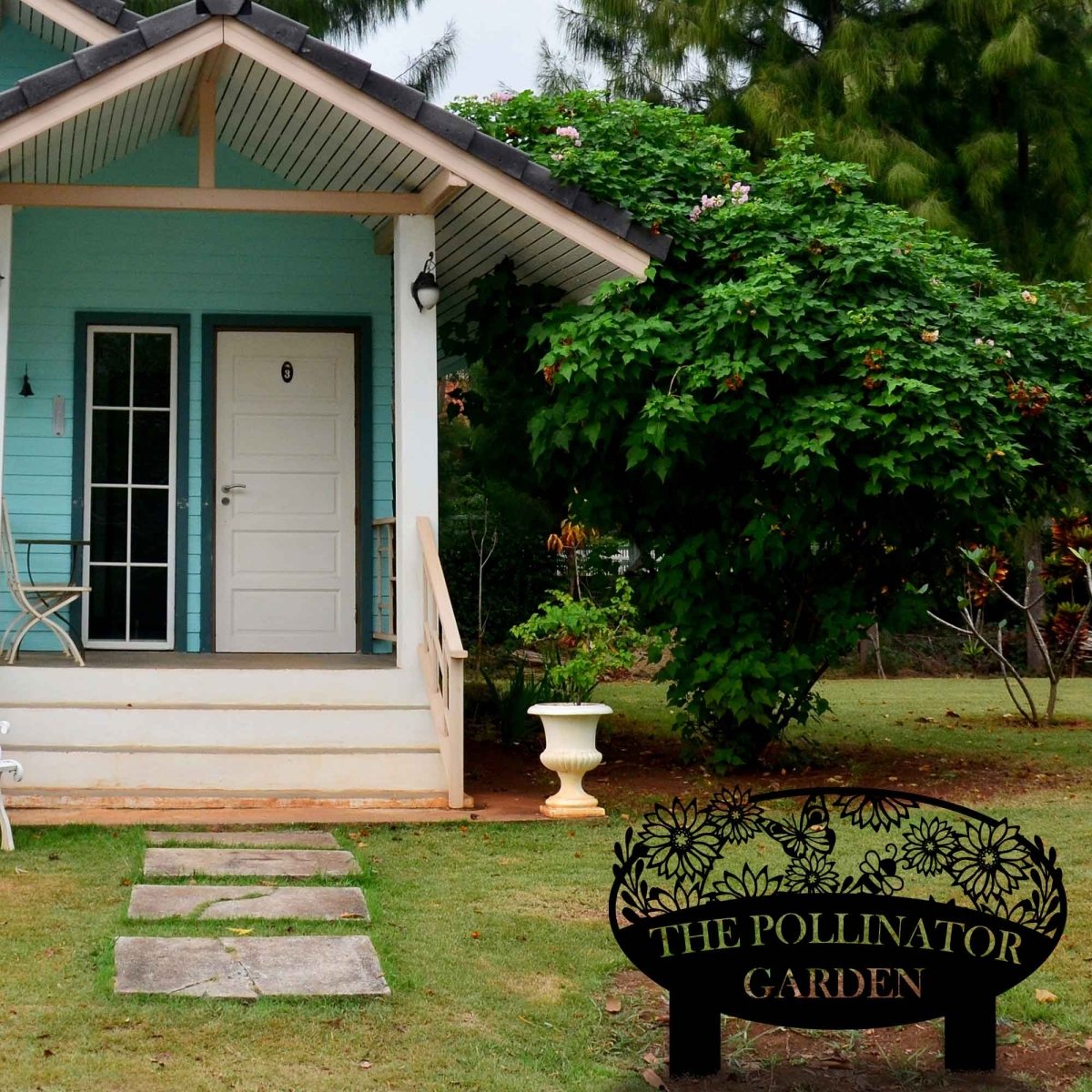 Personalized Garden Sign (Name, Flowers, Butterfly, and Bee) - BrossHome Metal Wall Art