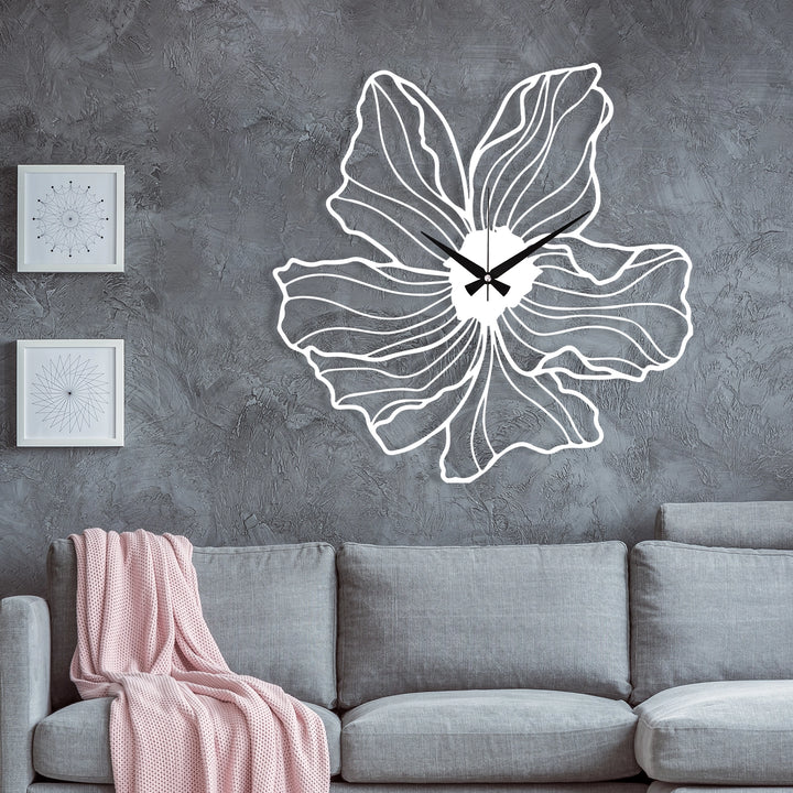 FLOWER SHAPED METAL WALL CLOCK - 9