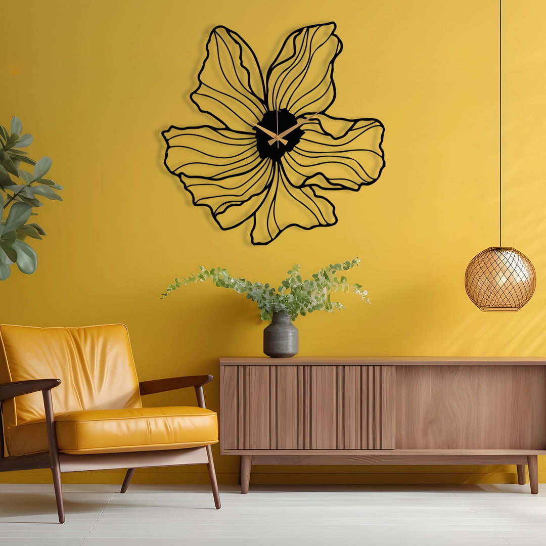 FLOWER SHAPED METAL WALL CLOCK