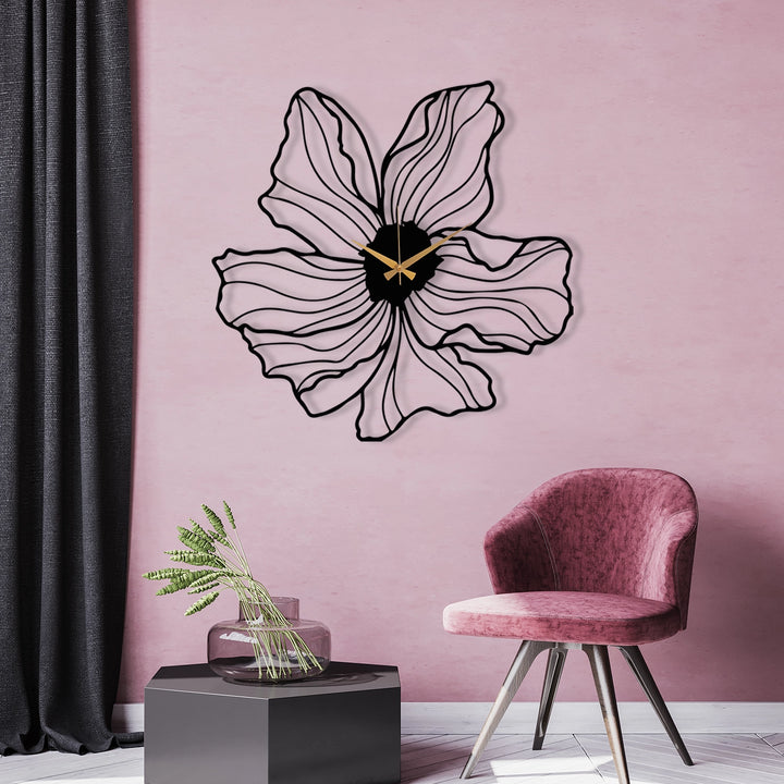 FLOWER SHAPED METAL WALL CLOCK