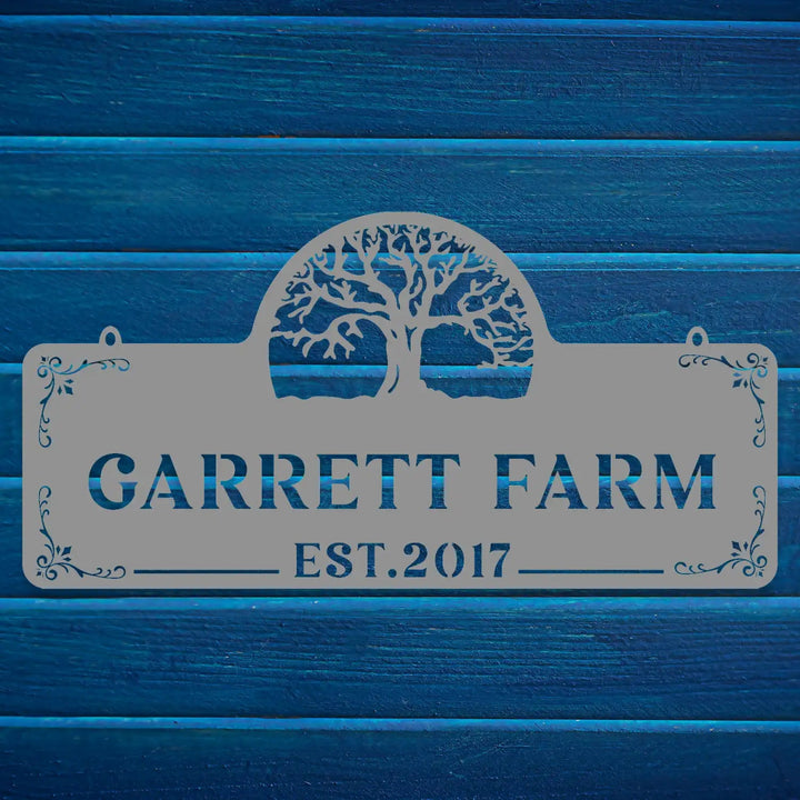 Personalized Metal Farm Sign with Tree and Garrett Farm Name - BrossHome Metal Wall Art