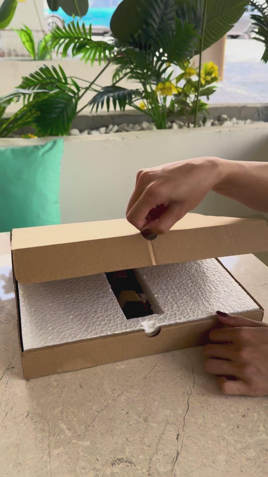 Modern Geometric Tabletop Clock With Minimalist Design