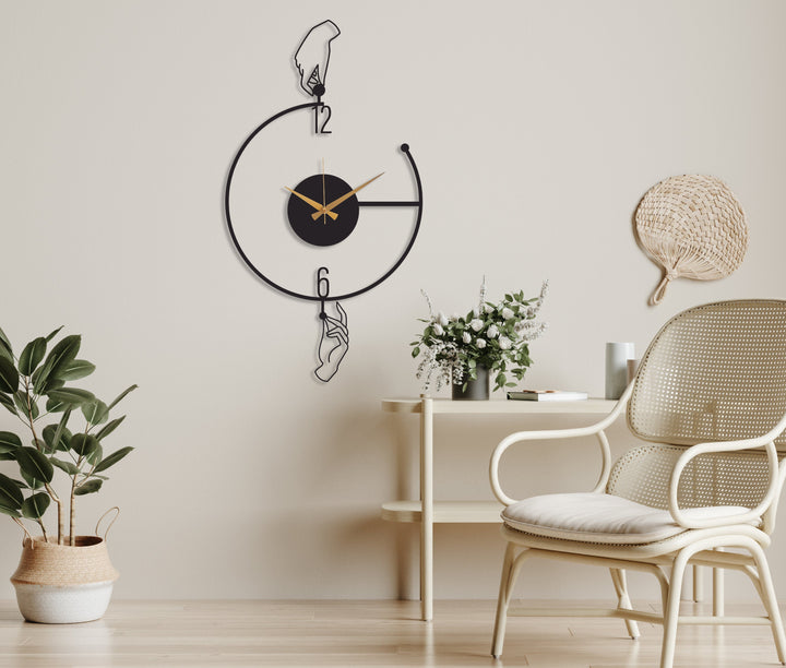 Large Minimalist Modern Metal Wall Clock - BrossHome